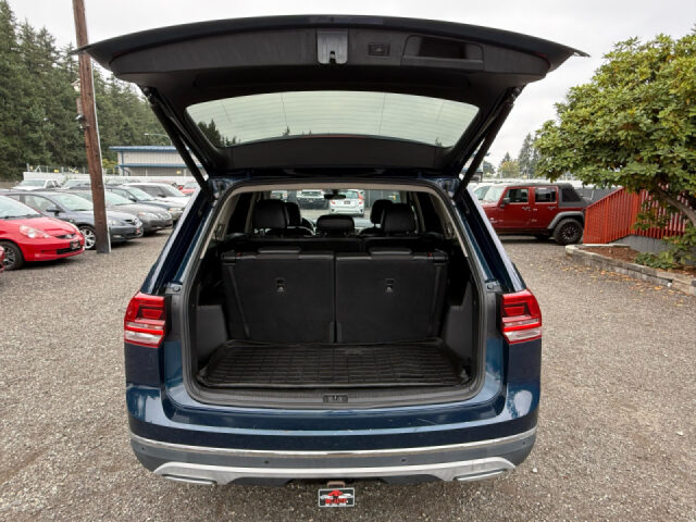 2018 Volkswagen Atlas V6 SEL 4Motion Image 10