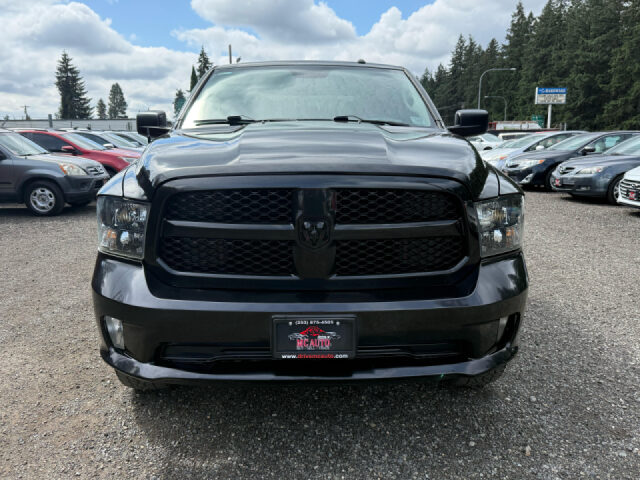 2016 Ram 1500 Express Crew Cab Lower Image 1